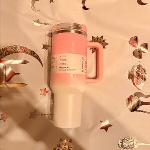 Stanley Starbucks edition 40oz Pink and White Travel Mug